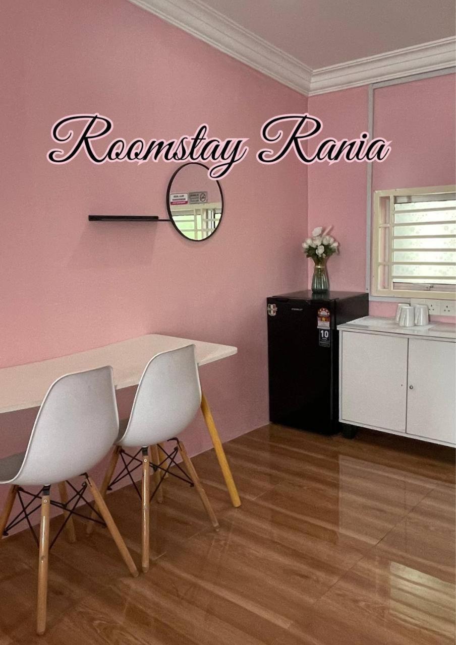 Ar Homestay & Roomestay Merlimau Экстерьер фото